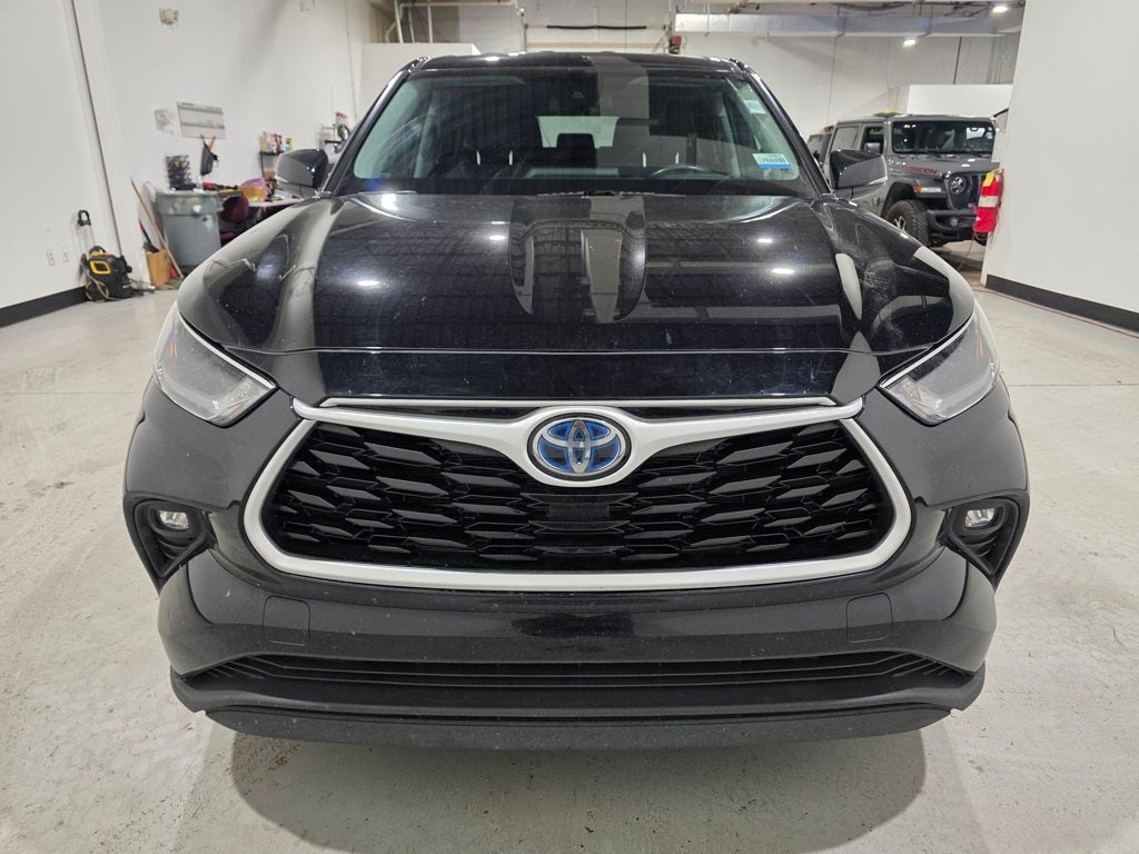 2022 Toyota Highlander Hybrid LE