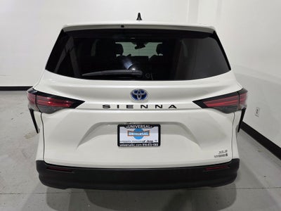 2021 Toyota Sienna XLE 7 Passenger