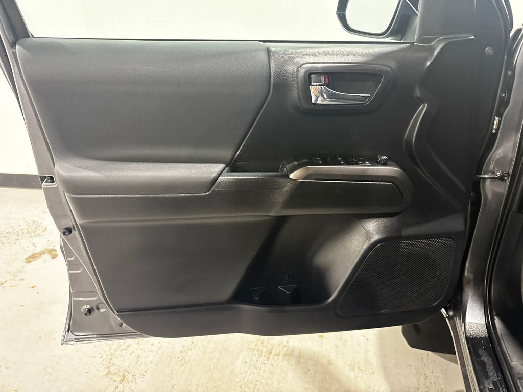 2021 Toyota Tacoma TRD Sport V6