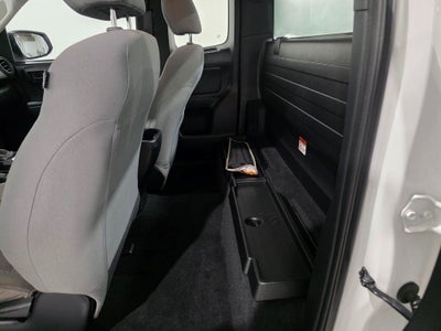 2016 Toyota Tacoma SR