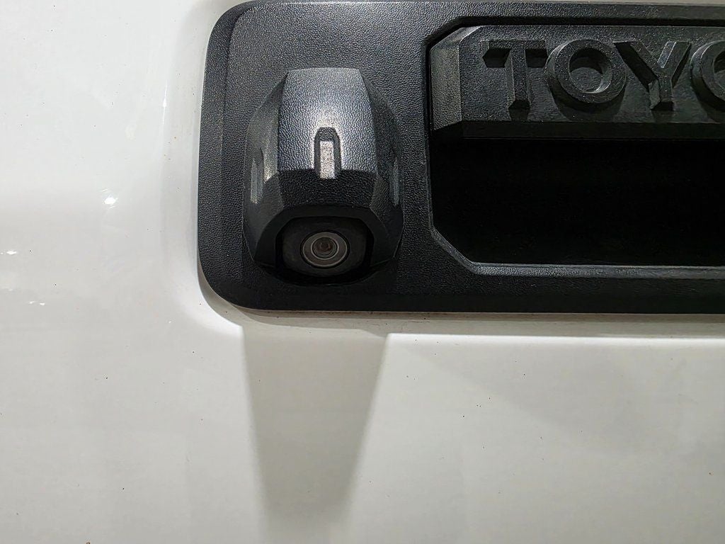 2016 Toyota Tacoma SR