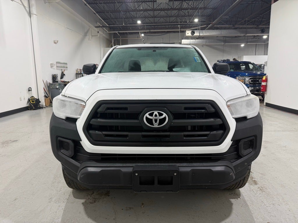 2016 Toyota Tacoma SR