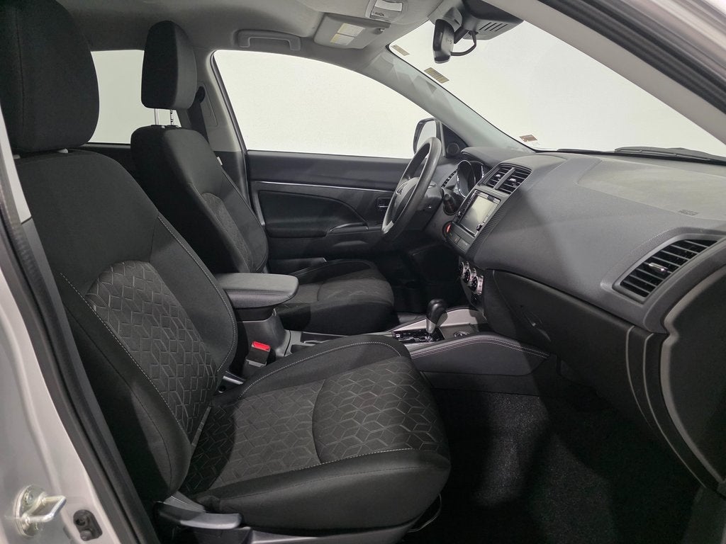 2023 Mitsubishi Outlander Sport 2.0 ES