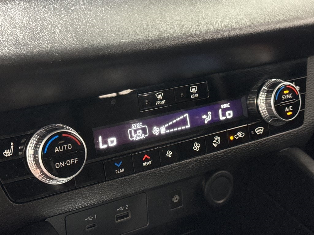 2023 Mitsubishi Outlander PHEV SEL