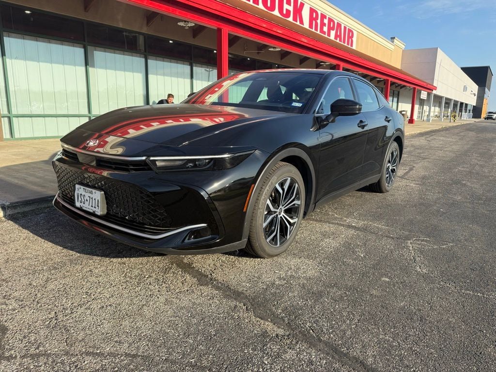 2025 Toyota Crown XLE
