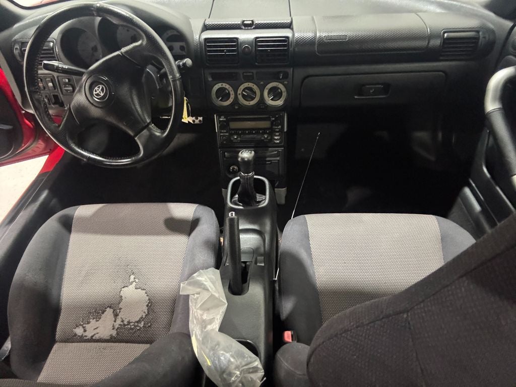 2001 Toyota MR2 Spyder Base