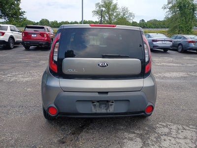 2016 Kia Soul Base