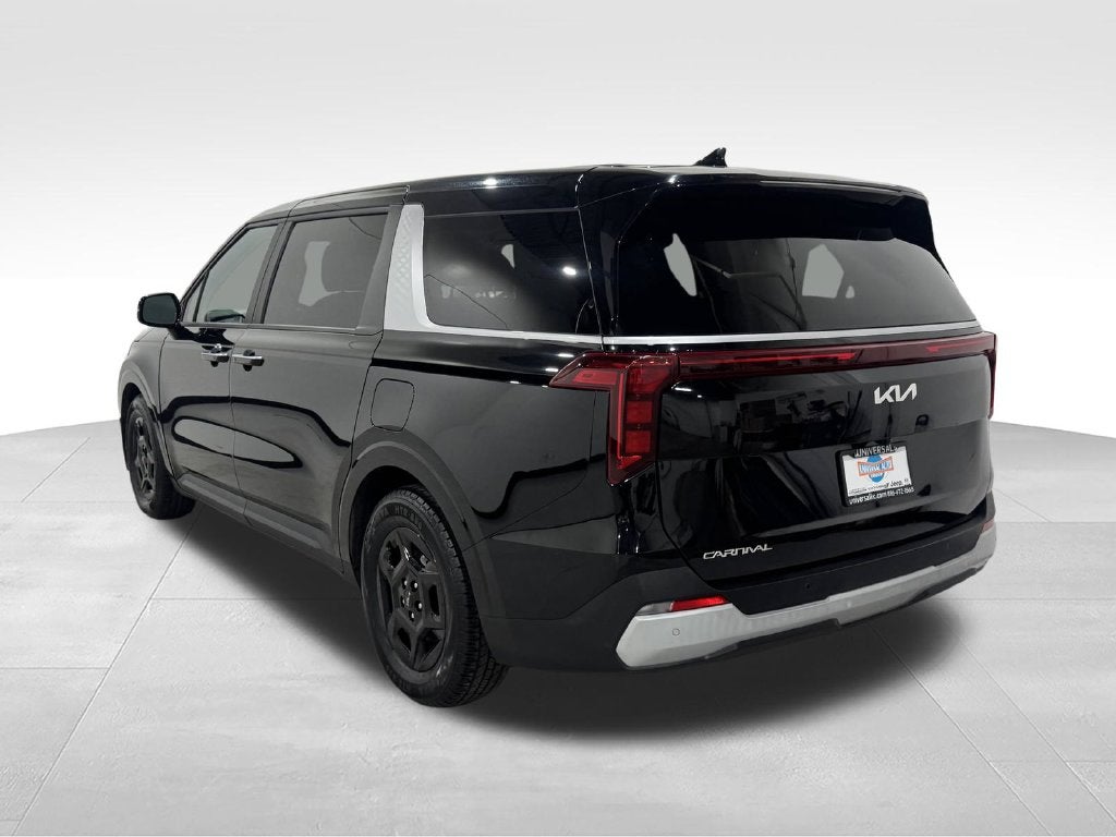 2025 Kia Carnival LXS