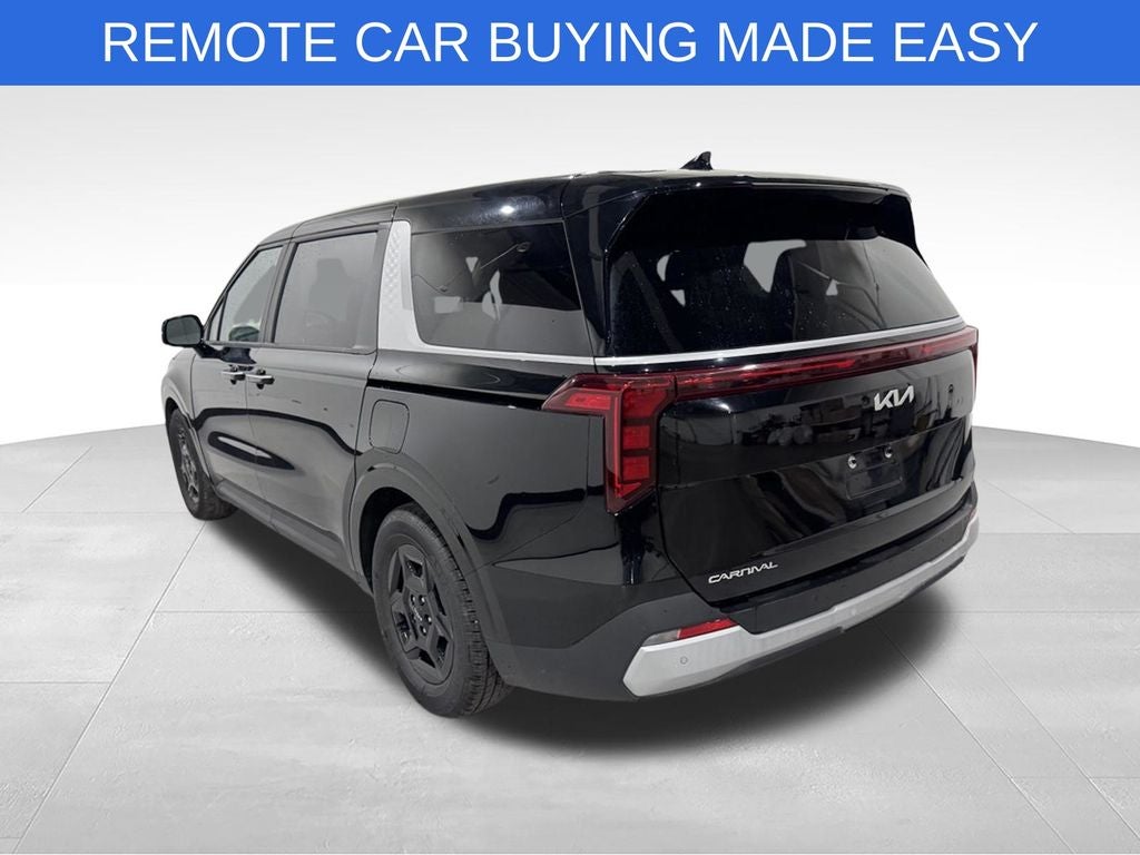 2025 Kia Carnival LXS