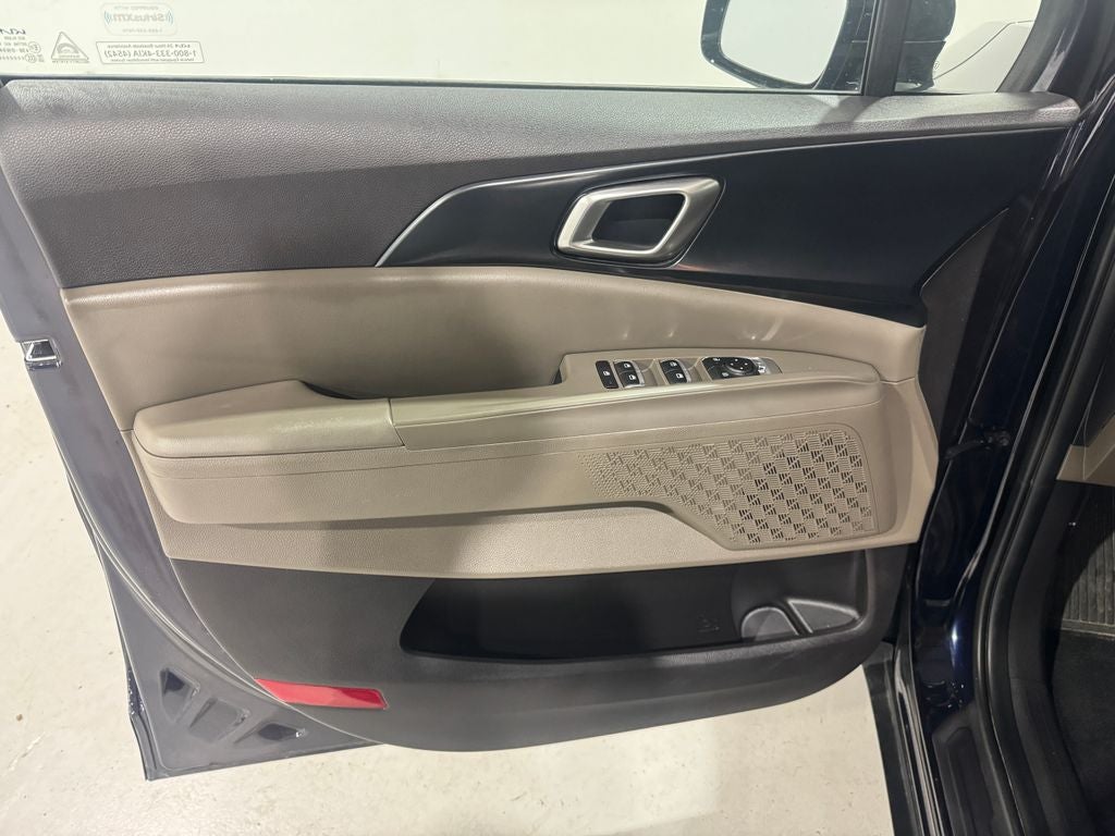 2025 Kia Carnival LXS