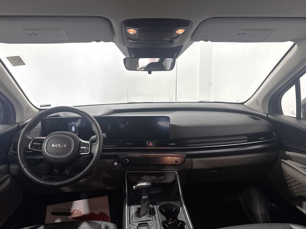 2025 Kia Carnival LXS