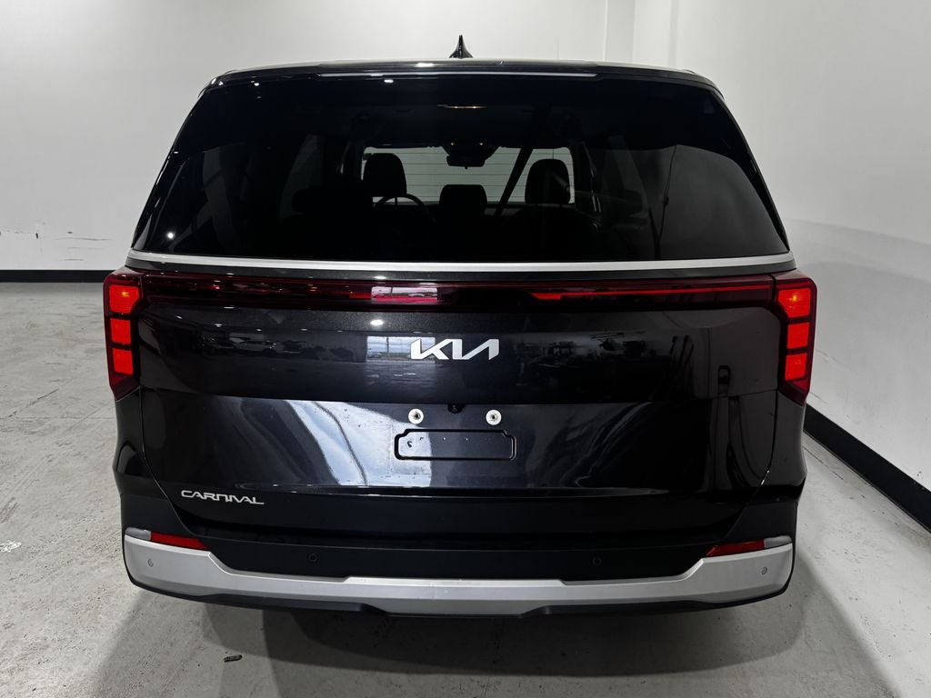 2025 Kia Carnival LXS