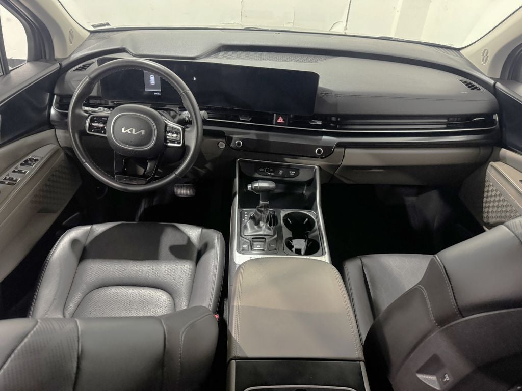 2025 Kia Carnival LXS