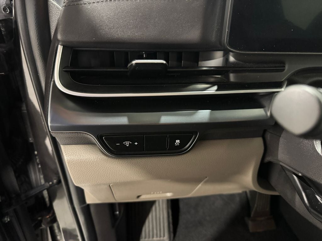 2025 Kia Carnival LXS