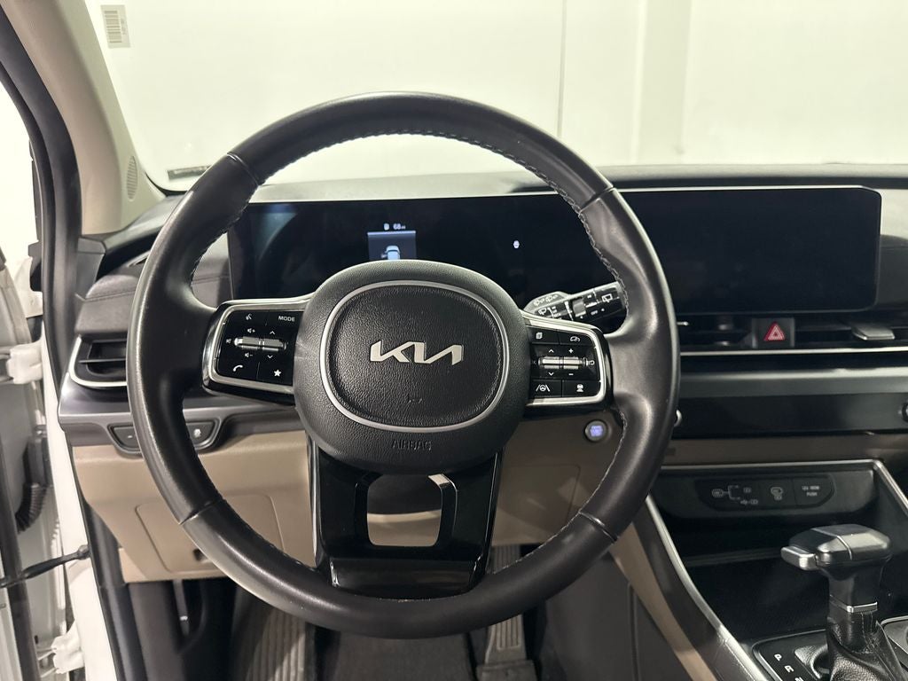 2025 Kia Carnival LXS