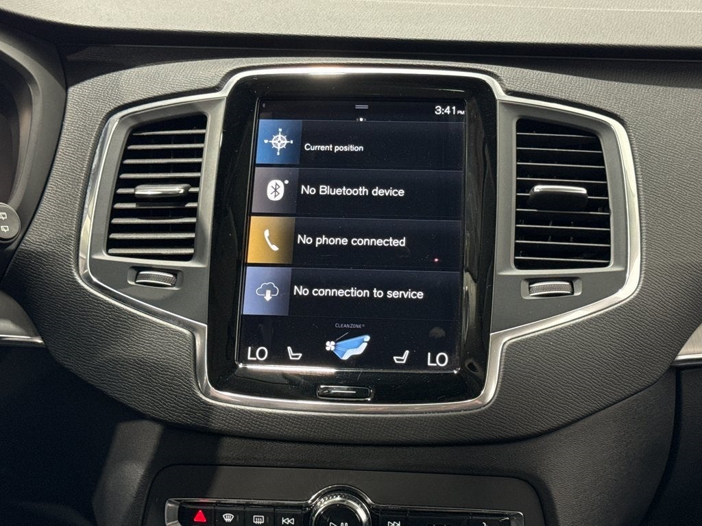 2022 Volvo XC90 T5 Momentum