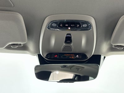 2022 Volvo XC90 T5 Momentum