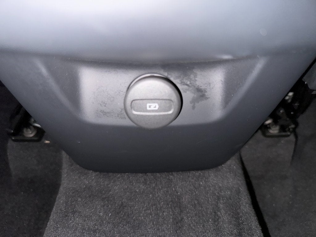 2022 Volvo XC90 T5 Momentum