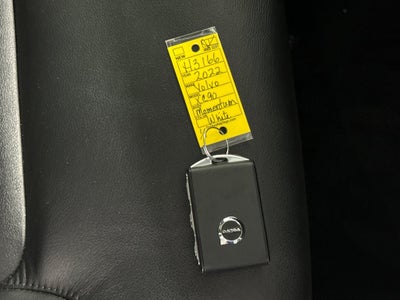 2022 Volvo XC90 T5 Momentum