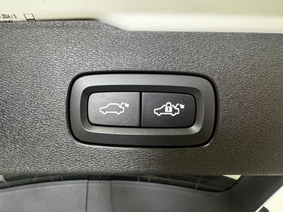 2025 Volvo V60 Cross Country B5 Plus