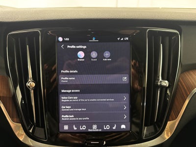 2025 Volvo V60 Cross Country B5 Plus