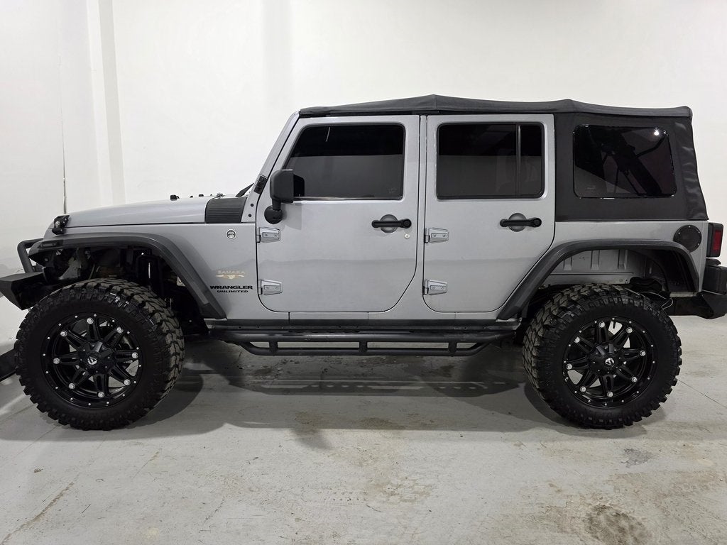 2013 Jeep Wrangler Unlimited Unlimited Sahara