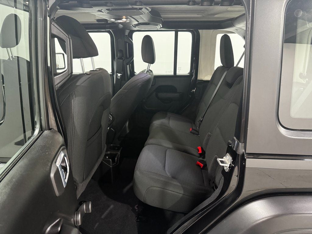 2022 Jeep Wrangler Unlimited Unlimited Sport