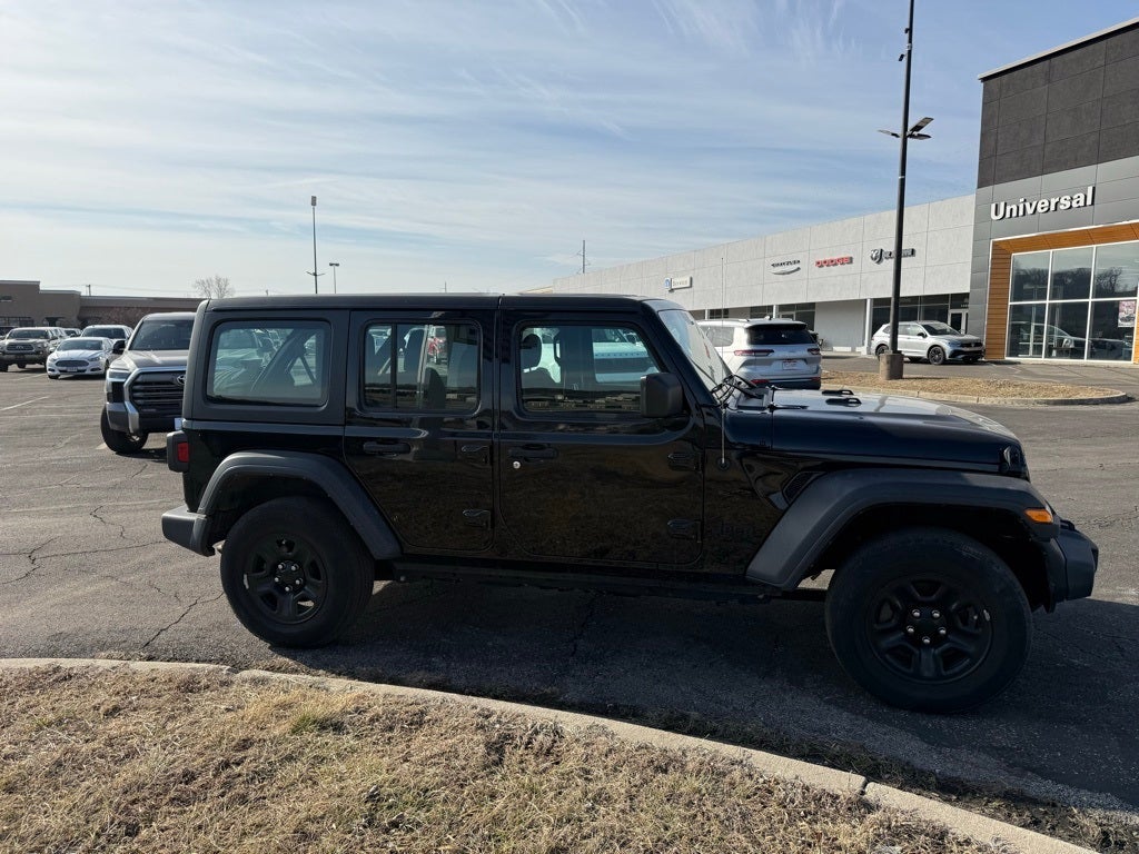 2022 Jeep Wrangler Unlimited Unlimited Sport