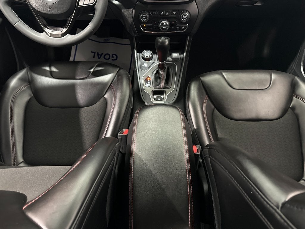 2022 Jeep Cherokee Trailhawk