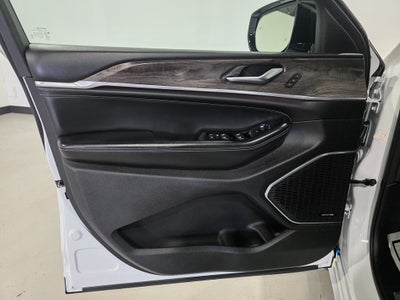 2023 Jeep Grand Cherokee L Overland