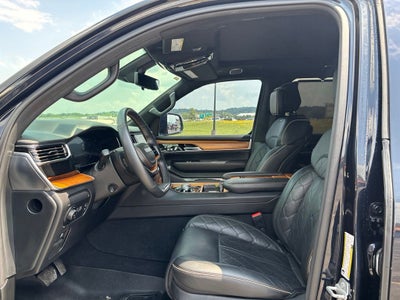 2022 Jeep Grand Wagoneer Series III
