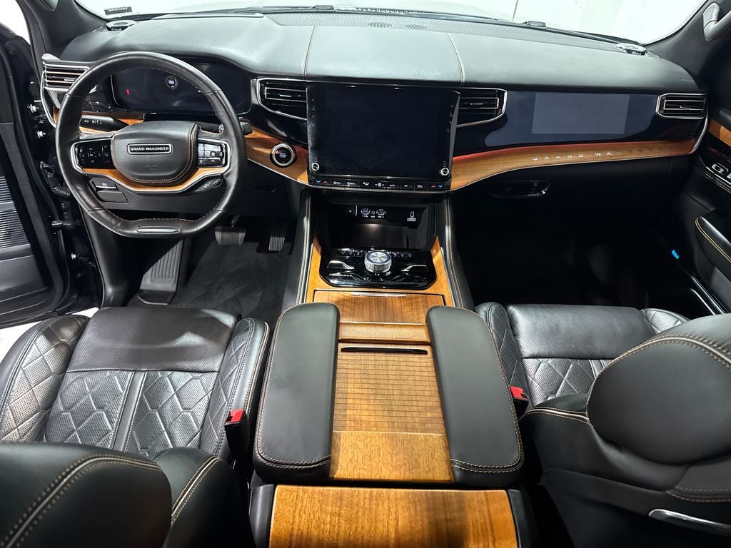 2022 Jeep Grand Wagoneer Series III