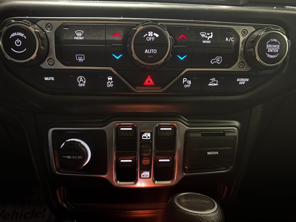 2021 Jeep Gladiator Willys