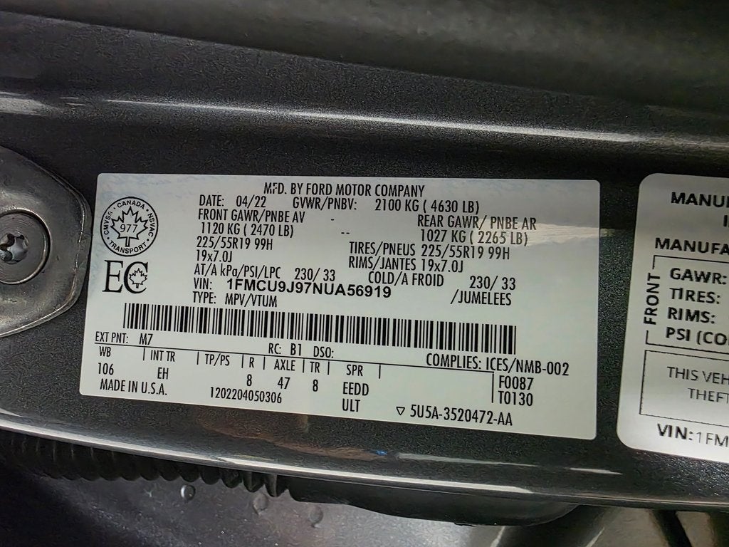 2022 Ford Escape Titanium