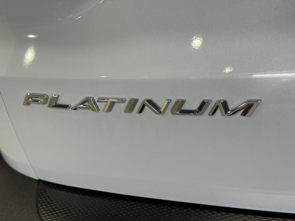 2025 Ford Escape Platinum