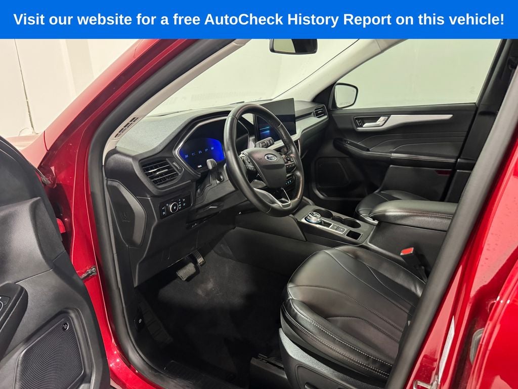2026 Ford Escape Platinum