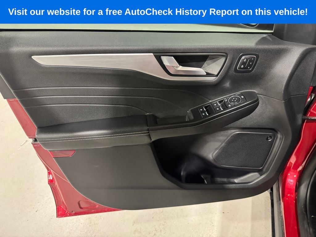 2026 Ford Escape Platinum