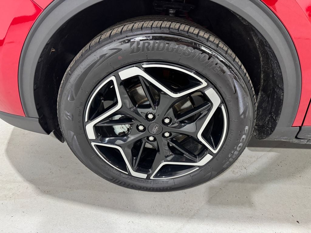 2026 Ford Escape Platinum