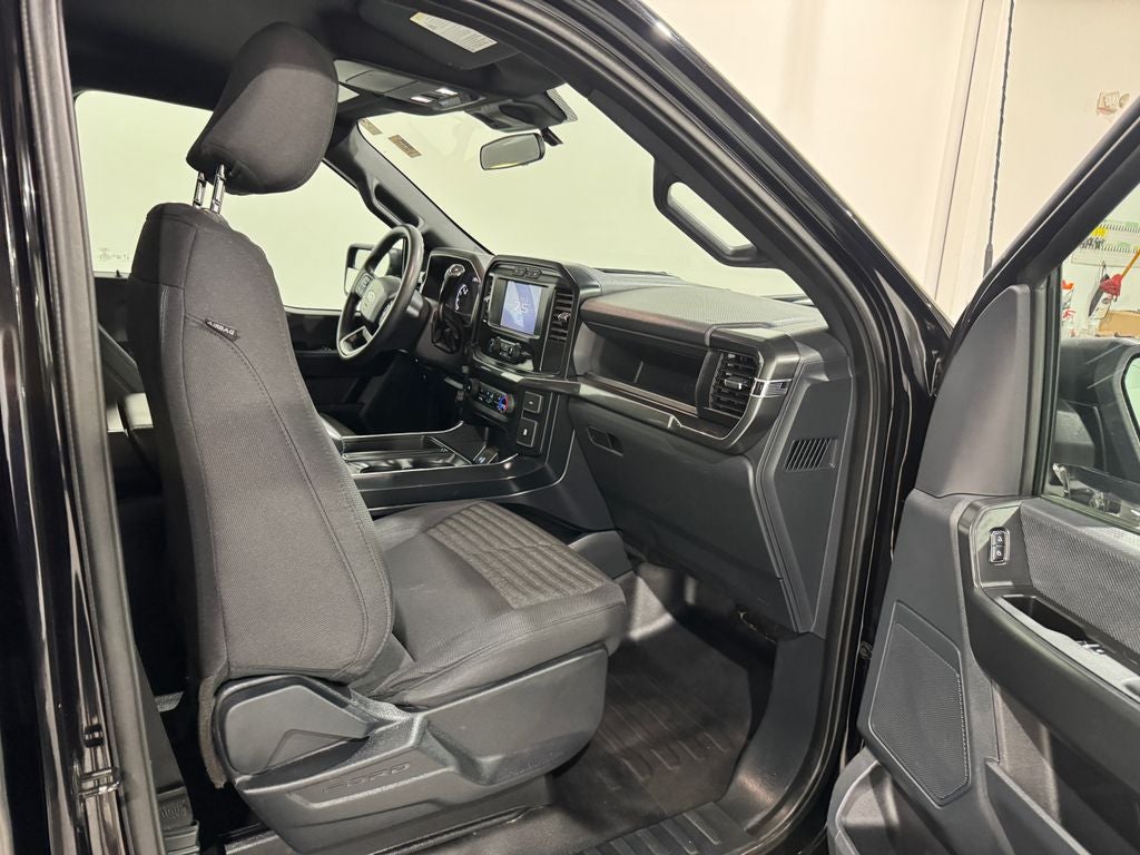 2023 Ford F-150 XL STX