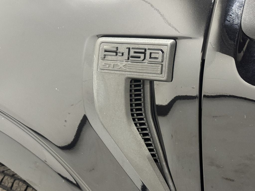 2023 Ford F-150 XL STX