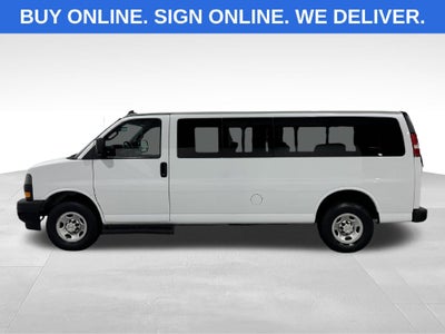 2023 Chevrolet Express Passenger LS Passenger