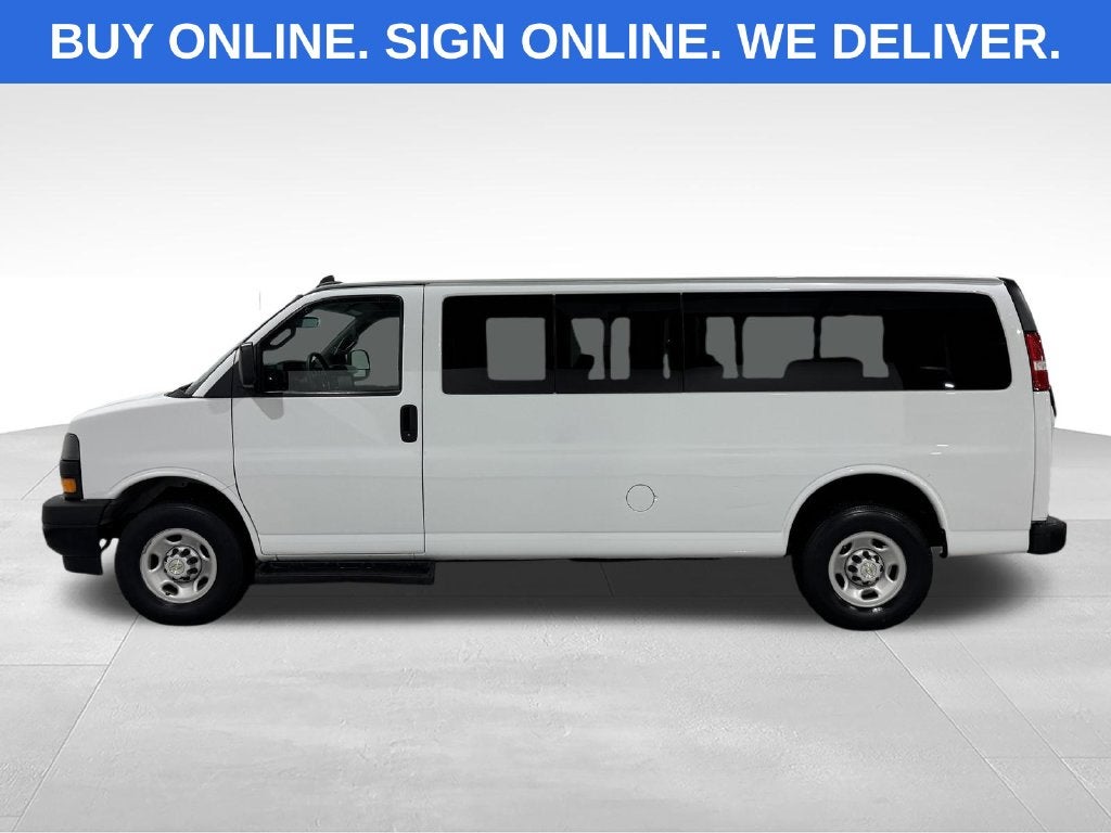2023 Chevrolet Express Passenger LS Passenger
