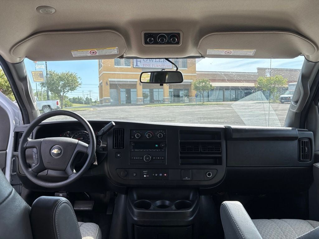 2023 Chevrolet Express Passenger LS Passenger