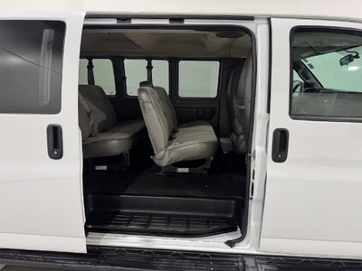 2023 Chevrolet Express Passenger LS Passenger
