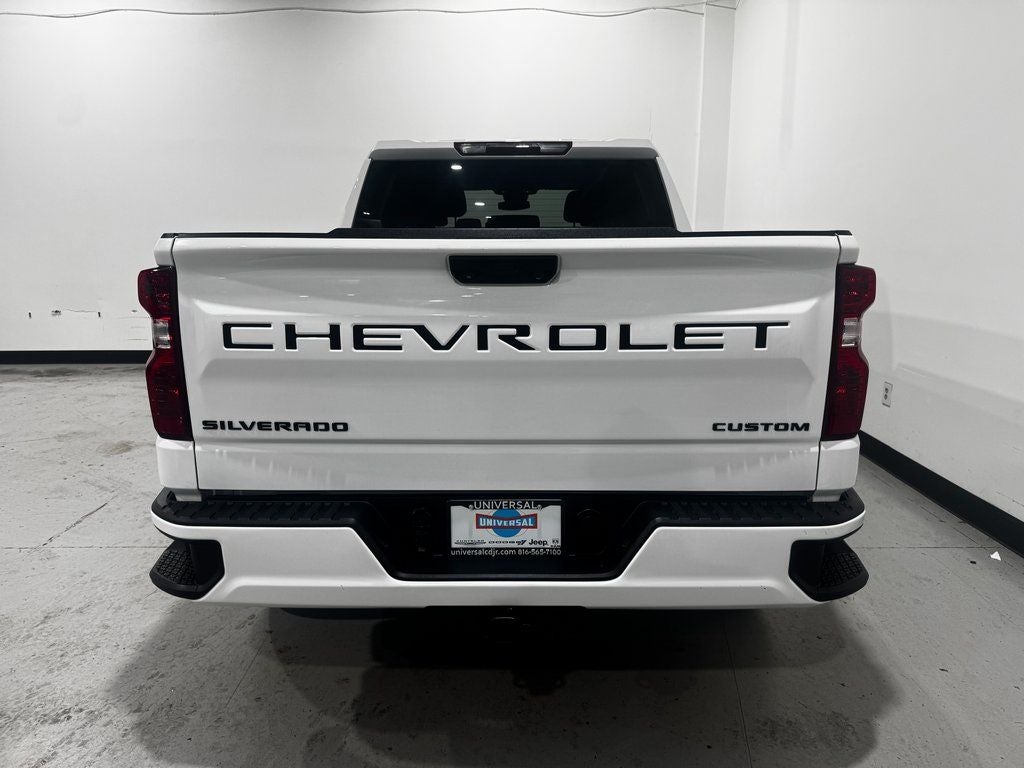 2023 Chevrolet Silverado 1500 Custom