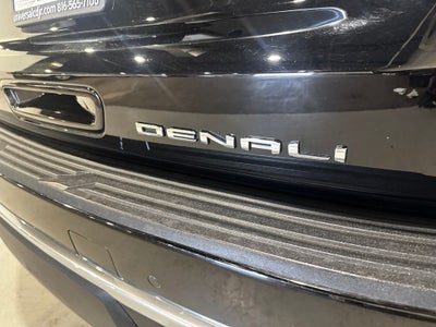 2023 GMC Yukon XL Denali