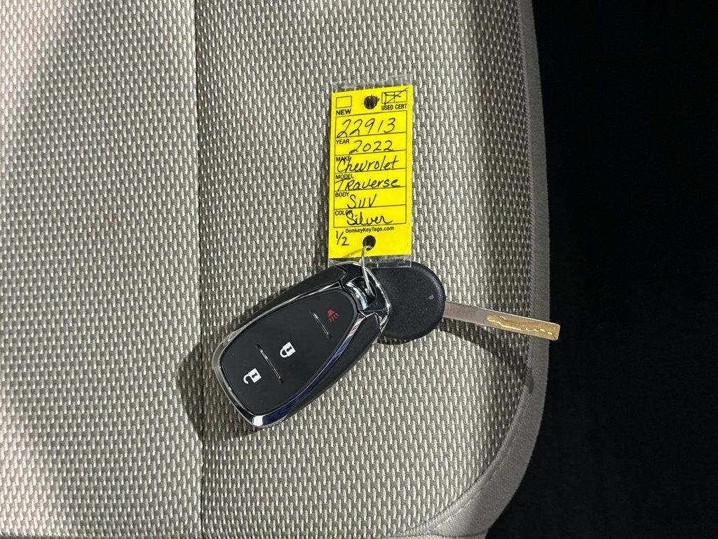 2022 Chevrolet Traverse LS