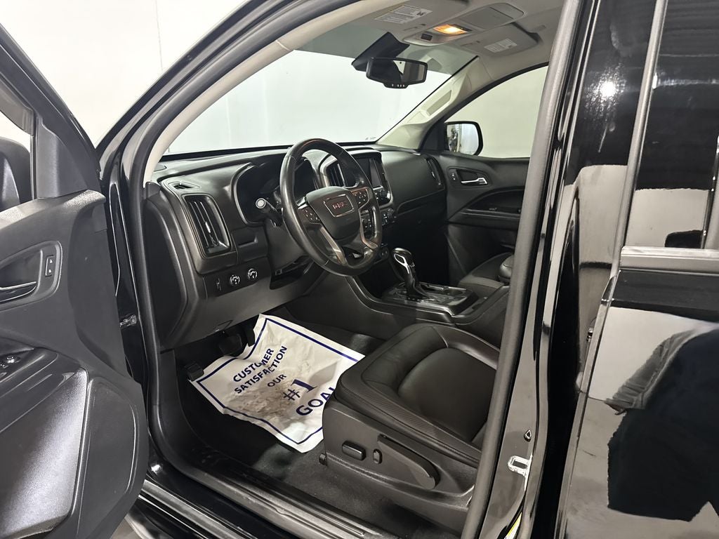 2022 GMC Canyon AT4 w/Leather
