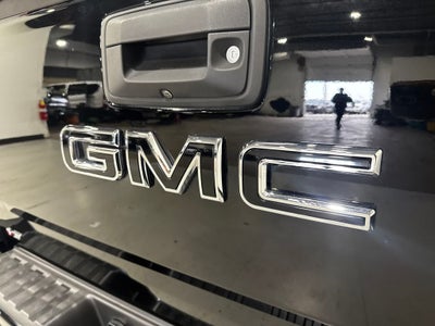 2022 GMC Canyon AT4 w/Leather