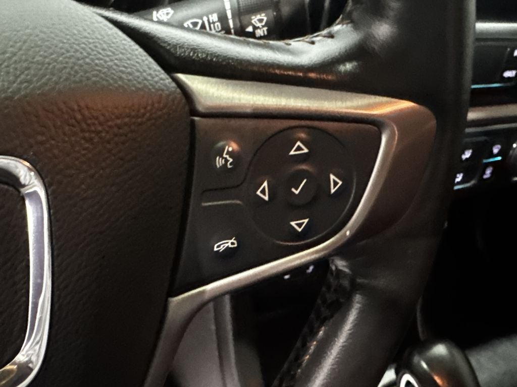 2022 GMC Canyon AT4 w/Leather